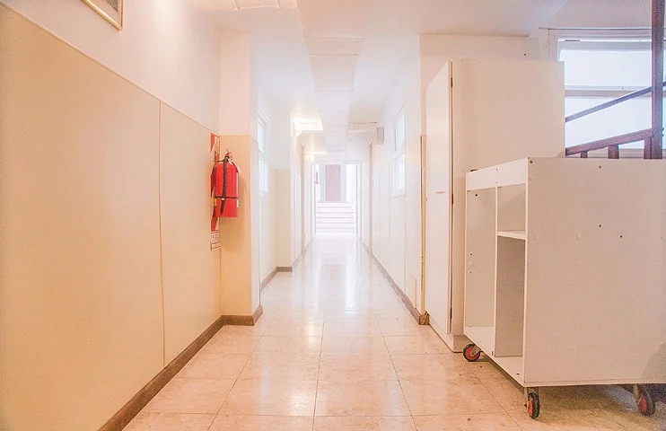 Hotel C y R