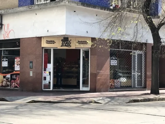 Locales en Venta — BOLIVAR 2500