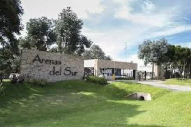 Lotes y terrenos en Venta — Jorge Newbery 4550