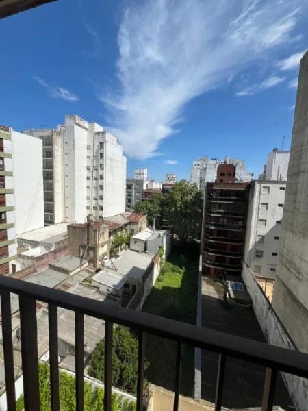 Departamentos, pisos y semipisos en Venta — LA RIOJA 1200
