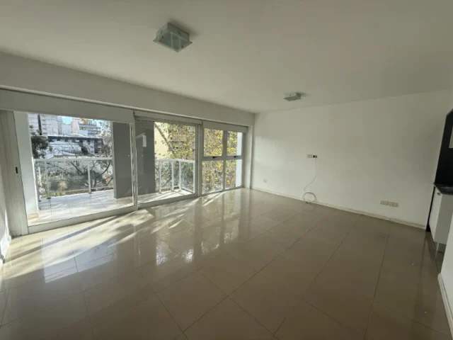 Departamentos, pisos y semipisos en Alquiler — Bartolome mitre 2056