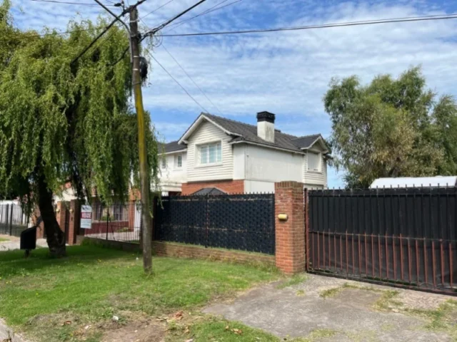 Lotes y terrenos en Venta — bermejo 2348