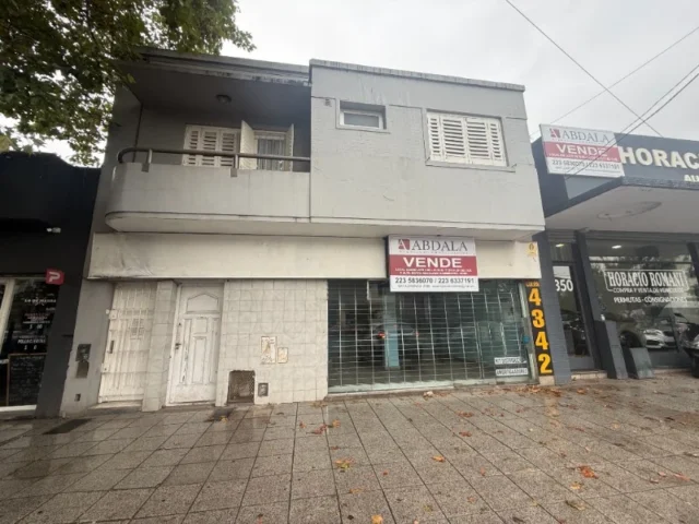Locales en Venta — Avenida colon 4348