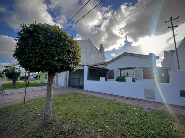 Casas, chalets en Venta — Termas de Río Hondo 1261