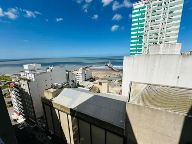 Departamentos, pisos y semipisos en Venta — CORRIENTES 1575