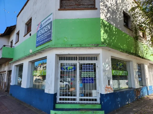 Lotes y terrenos en Venta — COLON 4702