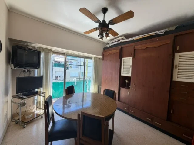 Departamentos, pisos y semipisos en Venta — Santa Fe 2054