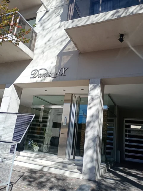 Departamentos, pisos y semipisos en Venta — GASCON 2854