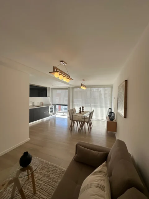 Departamentos, pisos y semipisos en Venta — MORENO 2148