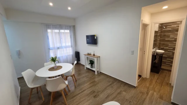 Departamentos, pisos y semipisos en Venta — BELGRANO 2271