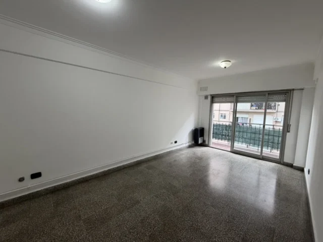 Departamentos, pisos y semipisos en Alquiler — Santa Fe 2160