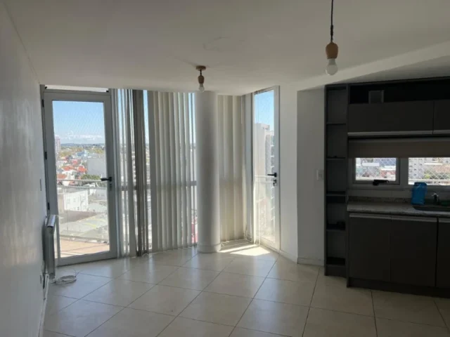 Departamentos, pisos y semipisos en Venta — Rawson 3189