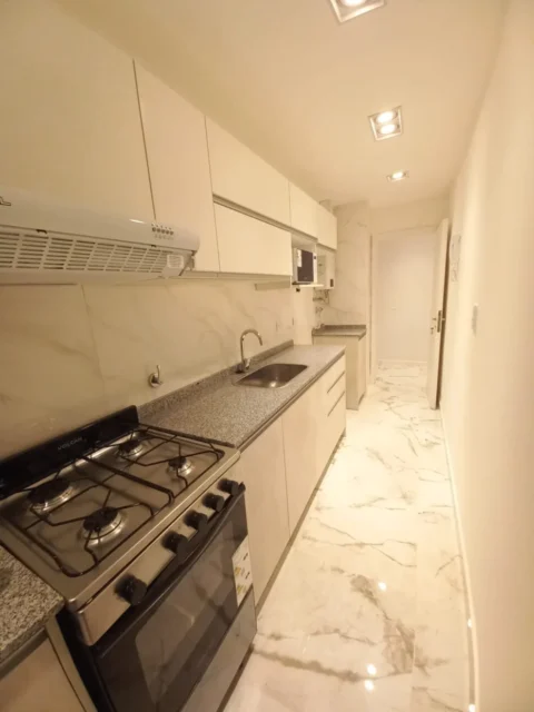 Departamentos, pisos y semipisos en Venta — San Martin 2661