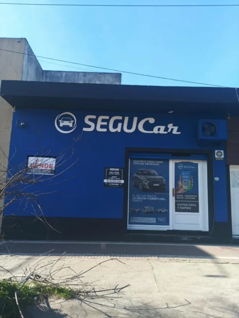 Locales en Venta — Av. Jacinto Peralta Ramos 112