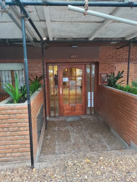 Departamentos, pisos y semipisos en Venta — San Lorenzo 1429