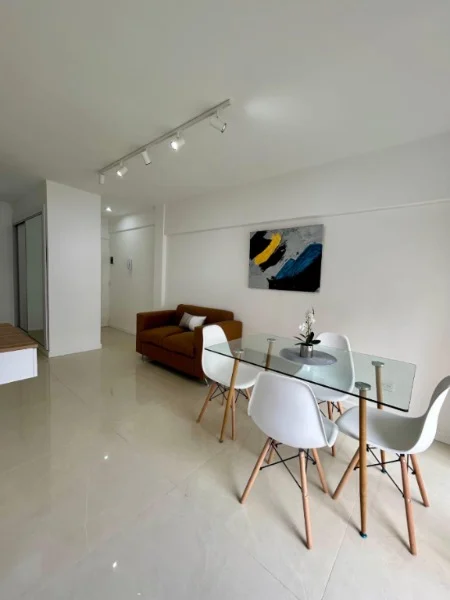 Departamentos, pisos y semipisos en Venta — Entre Rios 2281