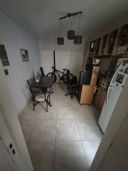 Departamentos, pisos y semipisos en Venta — Las Heras 2374