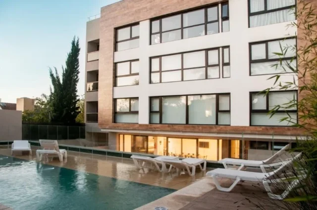 Departamentos, pisos y semipisos en Venta — Quintana 200