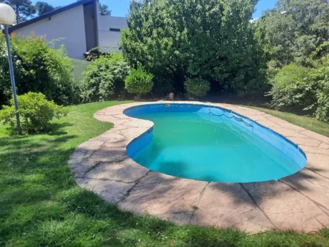 Lotes y terrenos en Venta — C. Félix 216