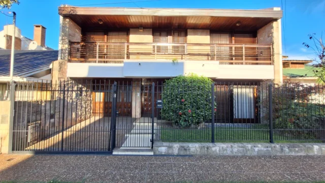 Casas, chalets en Venta — ESPAÑA 4026