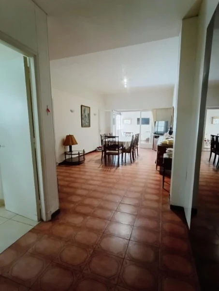 Departamentos, pisos y semipisos en Alquiler — cordoba 2152