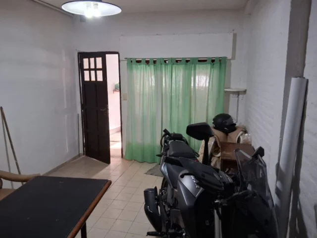 Casas, chalets en Alquiler — Ayacucho 6662