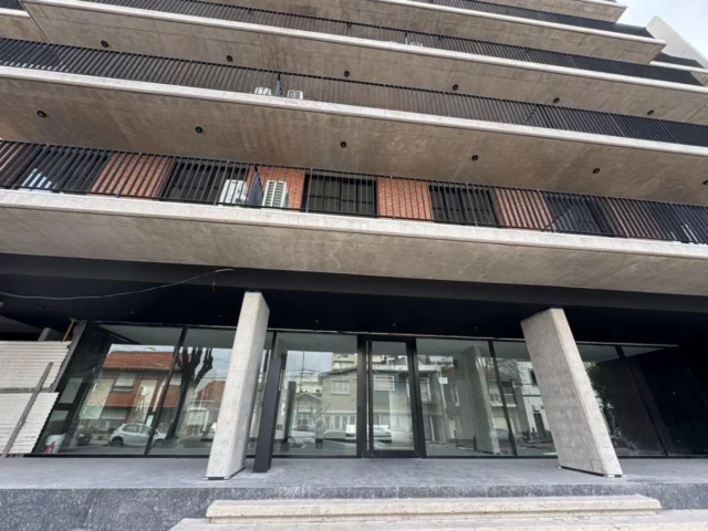 Departamentos, pisos y semipisos en Venta — Bartolomé Mitre 3249