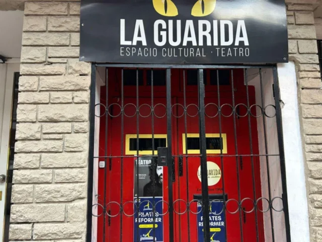 Locales en Venta — Entre rios 1964