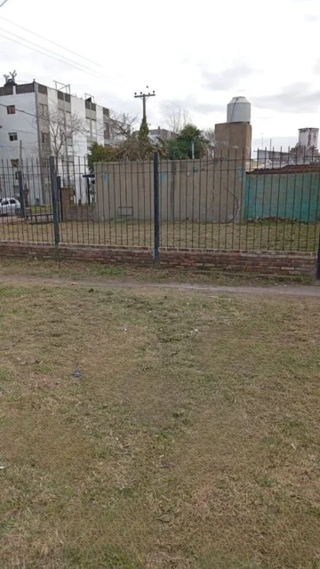 Lotes y terrenos en Venta — Aragon 7400