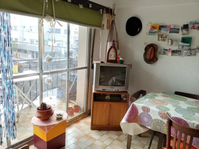 Departamentos, pisos y semipisos en Venta — Jujuy 2211