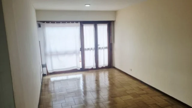 Departamentos, pisos y semipisos en Alquiler — Acha 325