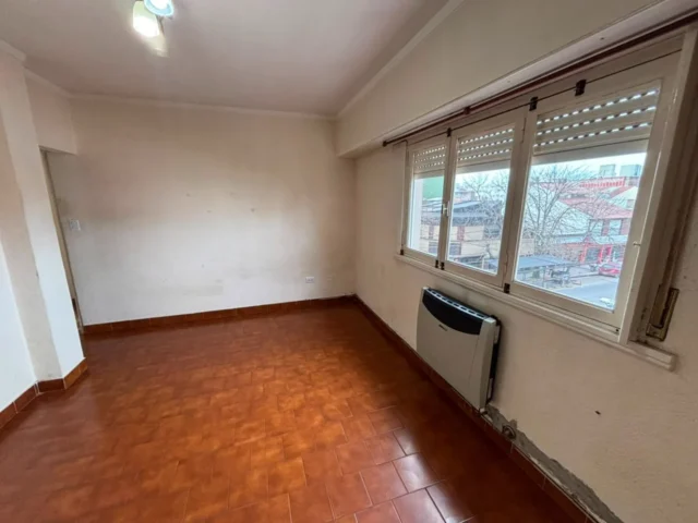 Departamentos, pisos y semipisos en Venta — Cordoba 3009