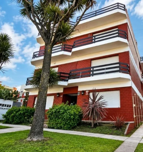 Departamentos, pisos y semipisos en Venta — De la Maza 2800