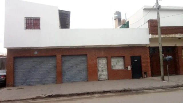 Inmuebles en block en Venta — Calabria 8615