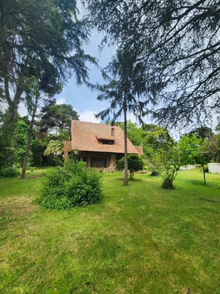 Casas Quinta en Venta — Río Athuel