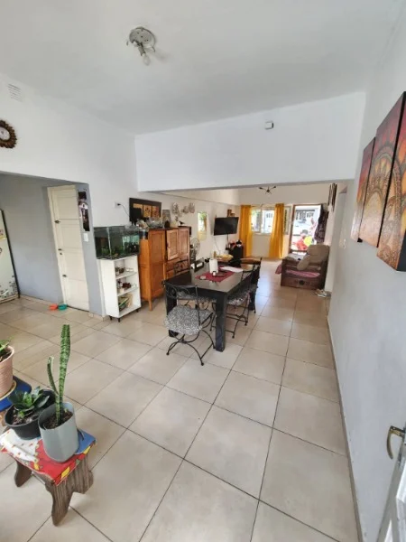 Casas, chalets en Venta — 1 de Mayo 2900