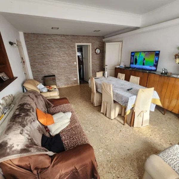 PH en Venta — Ituzaingó 3700