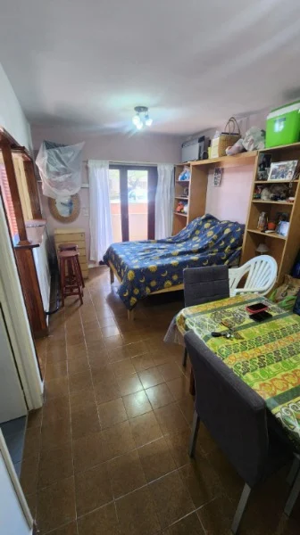 Departamentos, pisos y semipisos en Venta — 495