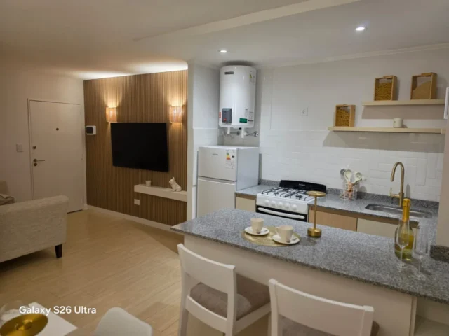 Departamentos, pisos y semipisos en Venta — Luro 2200