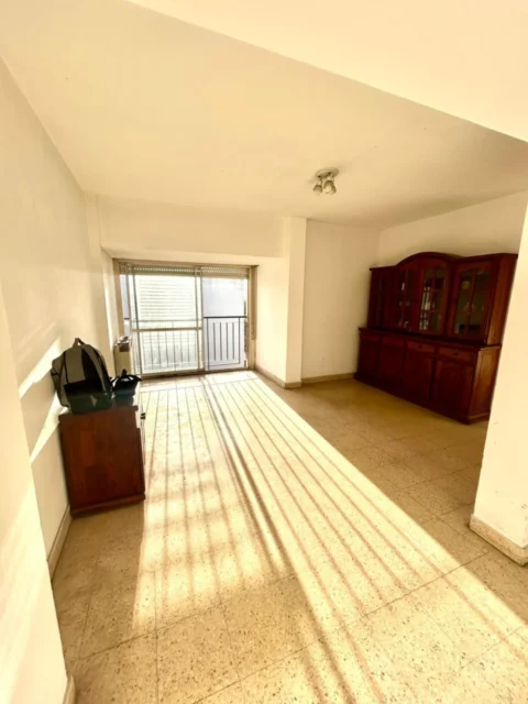 Departamentos, pisos y semipisos en Venta — Salta 1500