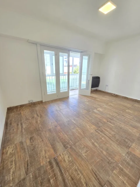 Departamentos, pisos y semipisos en Venta — Salta 500
