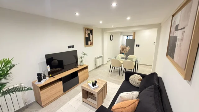 Departamentos, pisos y semipisos en Venta — Santa Fé 2300