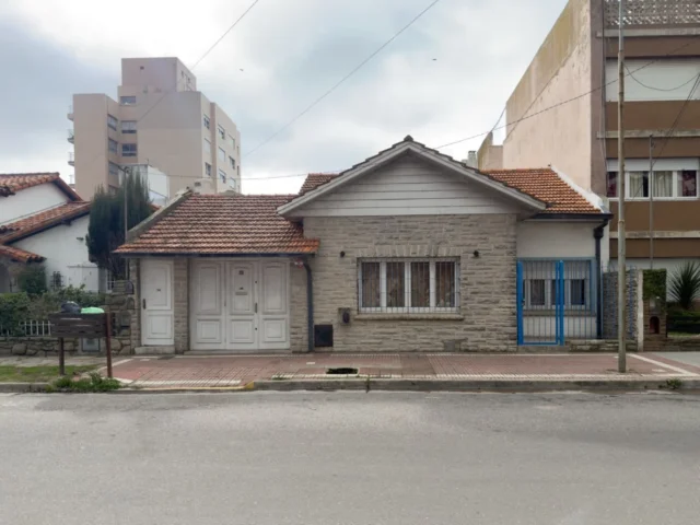 PH en Venta — French 3300
