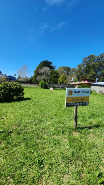 Lotes y terrenos en Venta — Calle 14