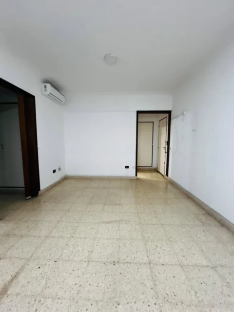 Departamentos, pisos y semipisos en Alquiler — Balcarce 3100
