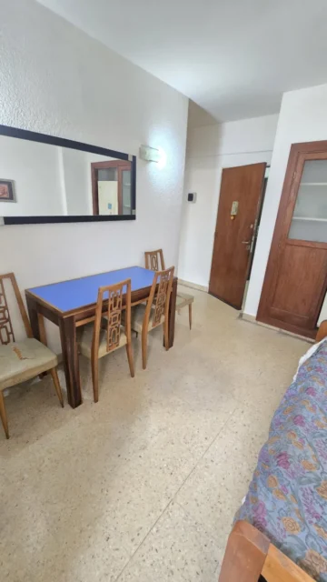 Departamentos, pisos y semipisos en Venta — Belgrano 2200