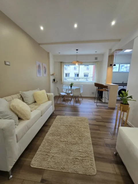 Departamentos, pisos y semipisos en Venta — Brown 1700