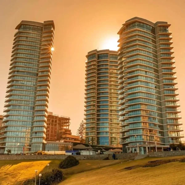Departamentos, pisos y semipisos en Venta — Playa Chica