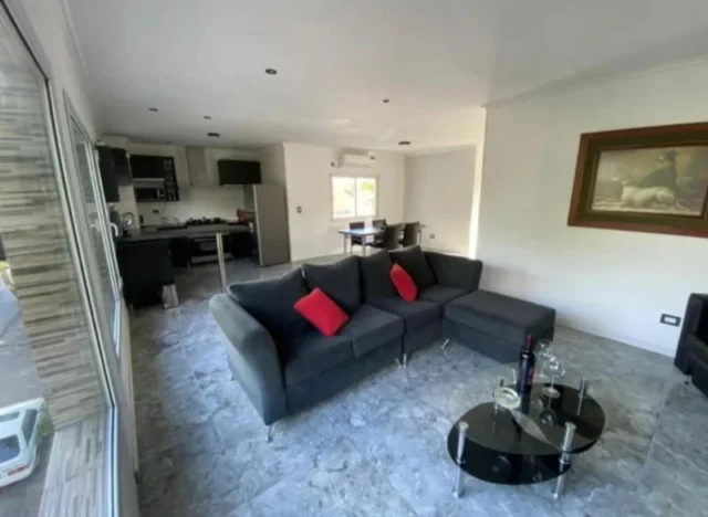 Hotel en Venta — La Perla