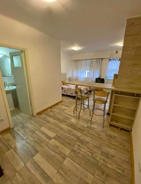 Departamentos, pisos y semipisos en Venta — Falucho y La madrid